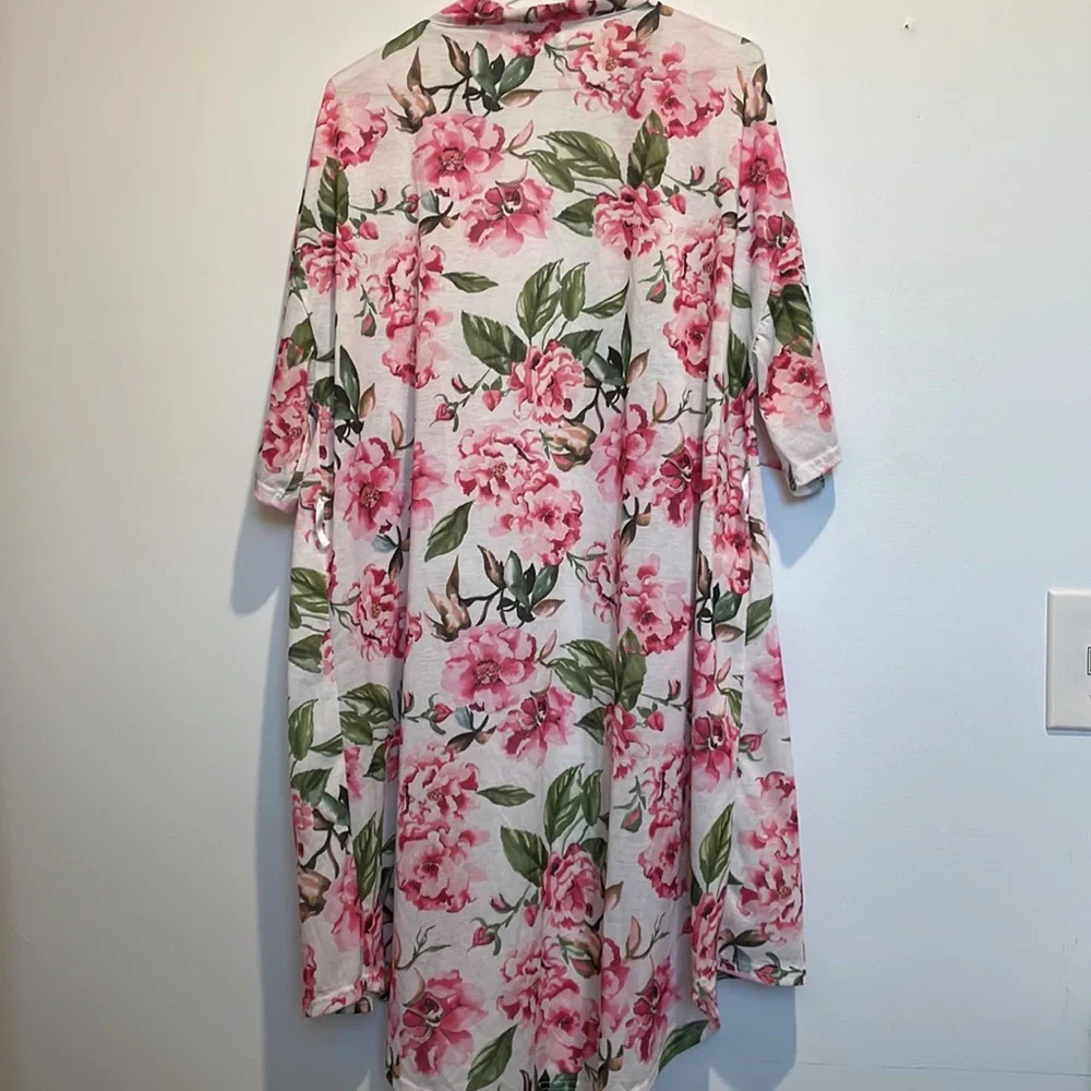 Show Me Your Mumu Floral Robe - Picture 3 of 3